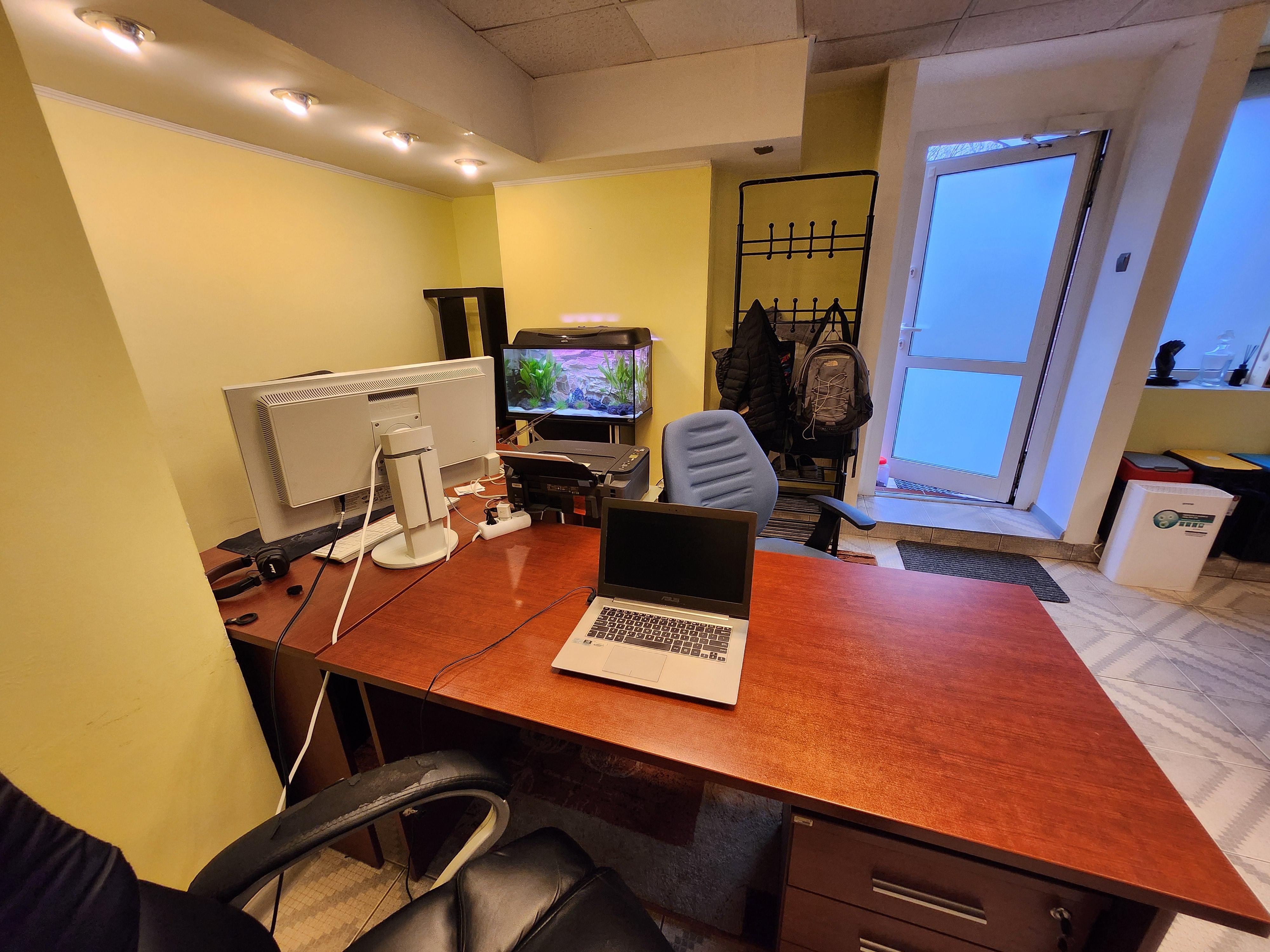 Cozy working space 3